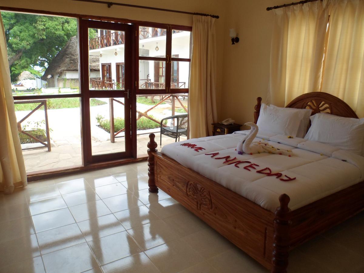 Amaan Ocean Hotel Kihinani Bububu Exteriér fotografie