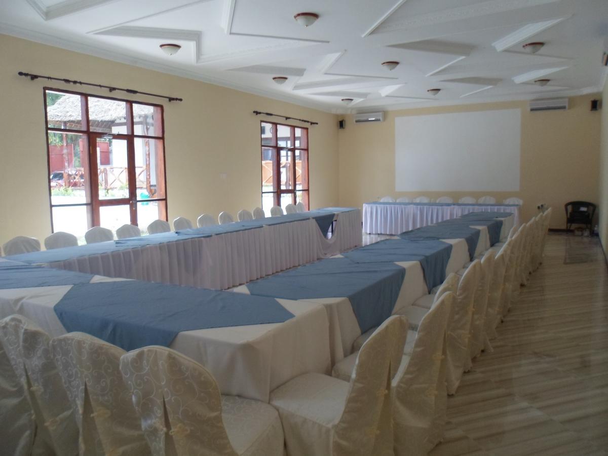 Amaan Ocean Hotel Kihinani Bububu Exteriér fotografie