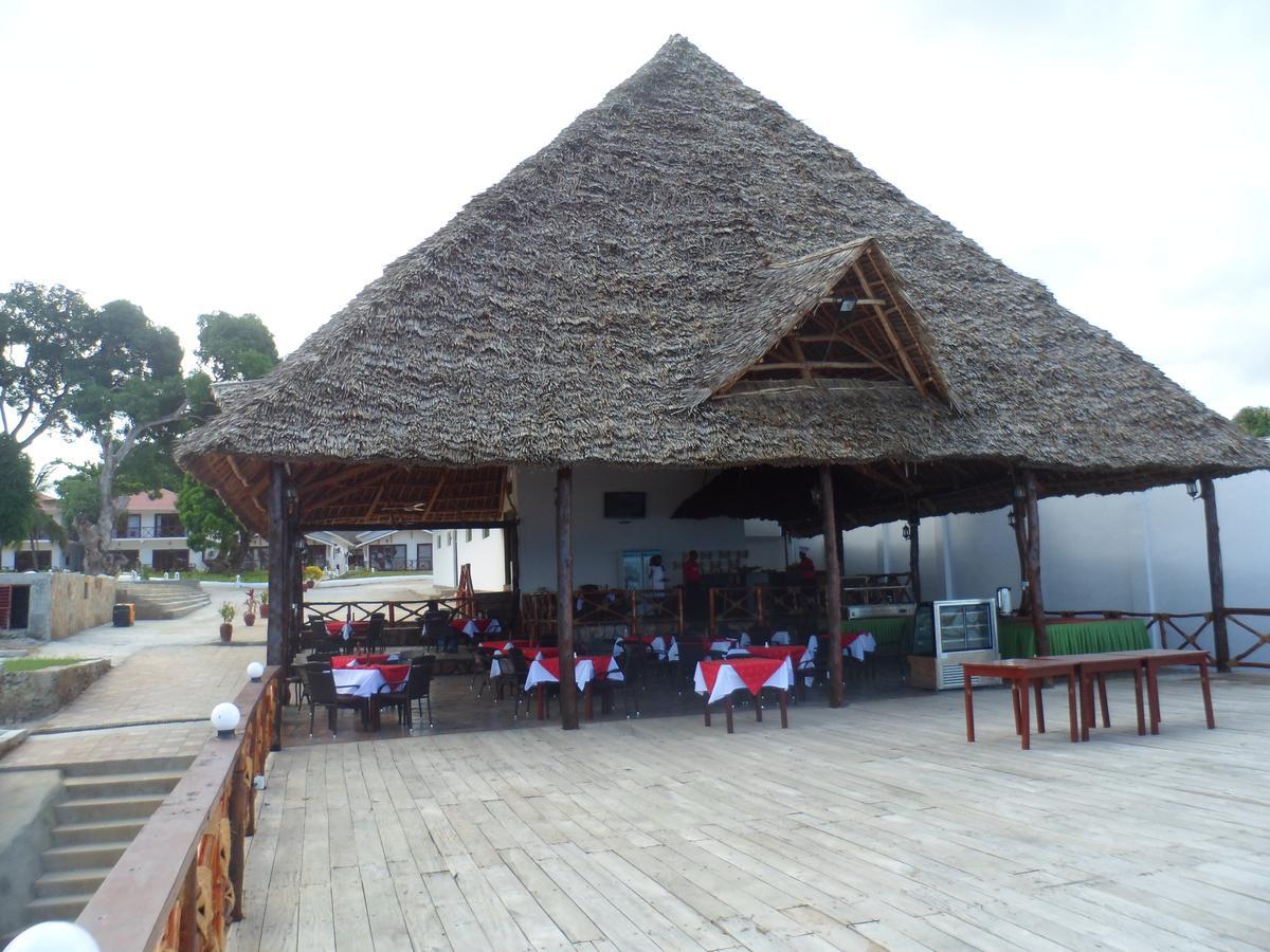 Amaan Ocean Hotel Kihinani Bububu Exteriér fotografie