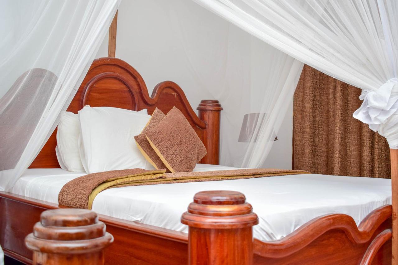 Amaan Ocean Hotel Kihinani Bububu Exteriér fotografie