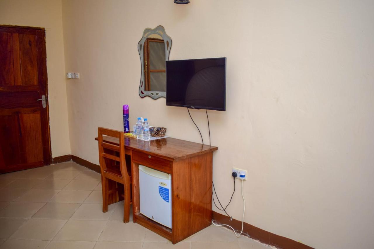 Amaan Ocean Hotel Kihinani Bububu Exteriér fotografie