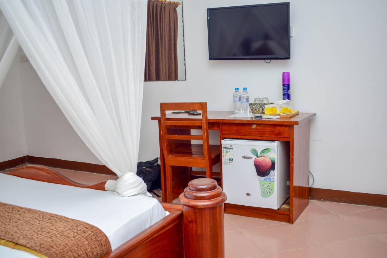 Amaan Ocean Hotel Kihinani Bububu Exteriér fotografie